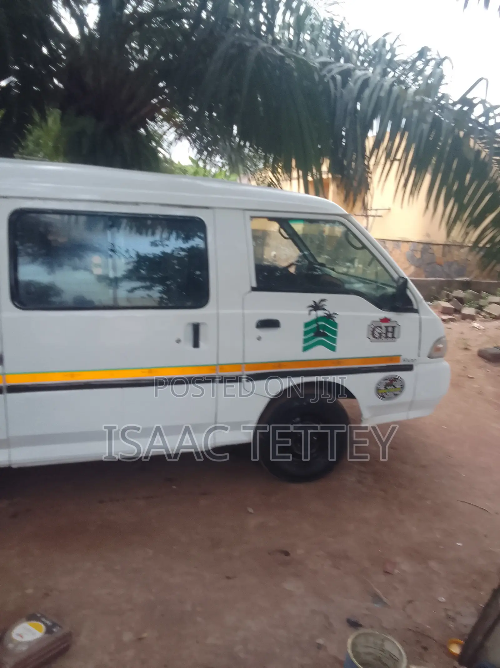 Hyundai H-100 2000 White
