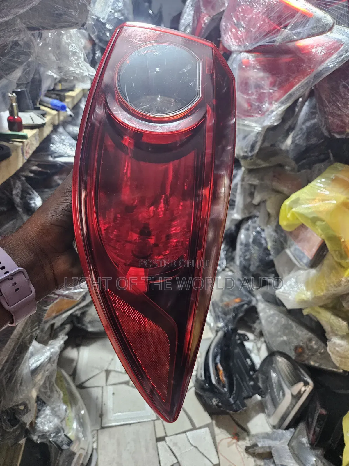 Mazda 3 Taillight 2016 Right, Salon
