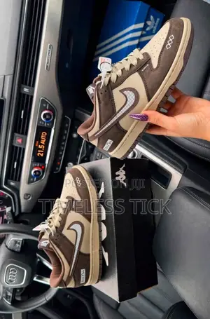 Men Sneakers