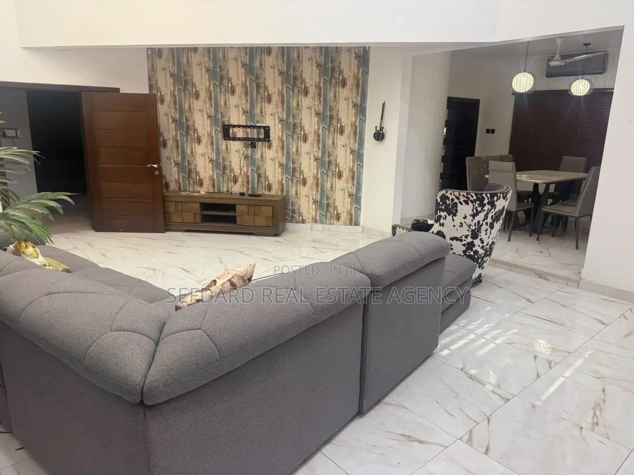 5bdrm House in Sefdard Properties, Pokuase for sale
