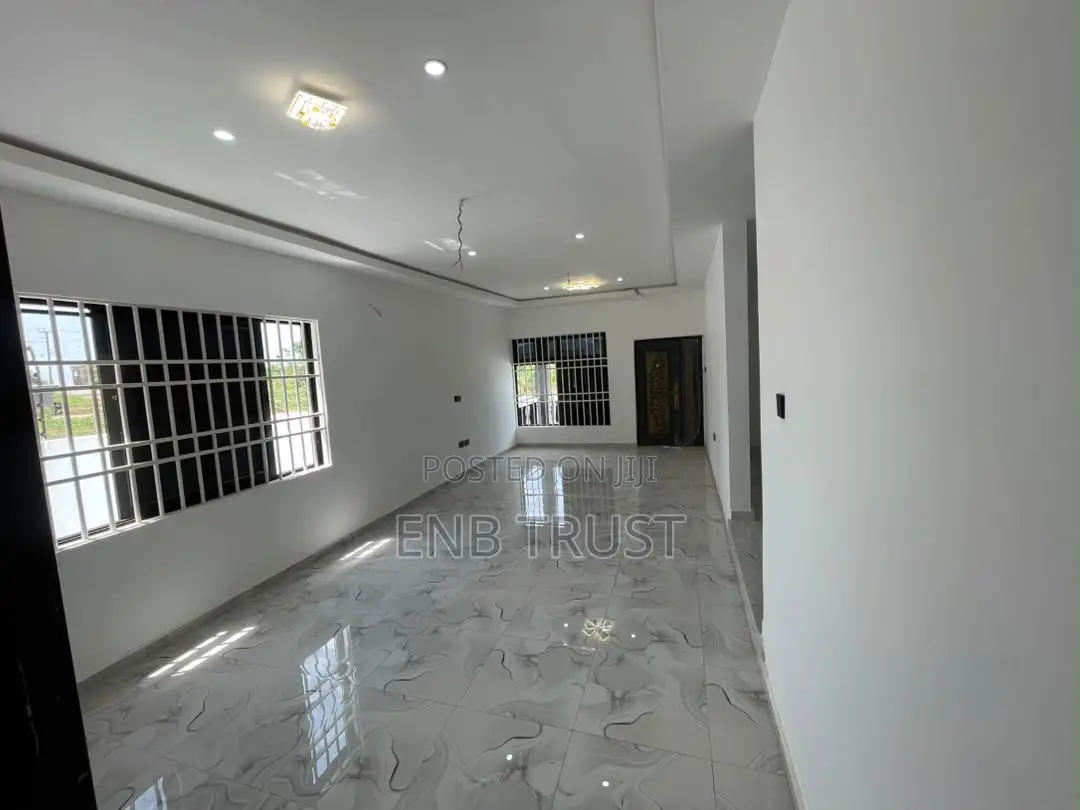 3bdrm House in Nsawam for sale