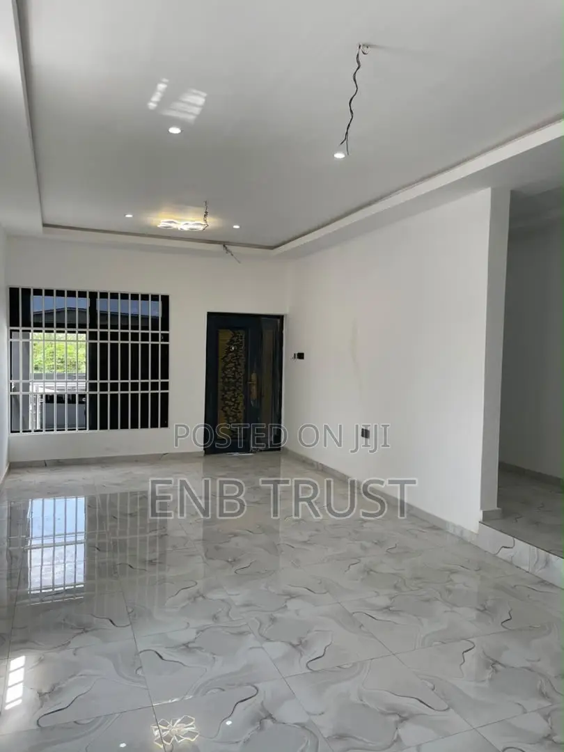 3bdrm House in Nsawam for sale