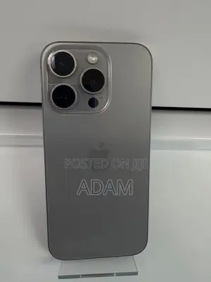 Apple iPhone 15 Pro 128 GB Silver