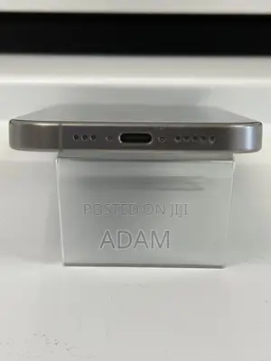 Apple iPhone 15 Pro 128 GB Silver