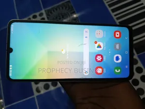 Samsung Galaxy A06 64 GB Gold