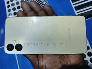 Samsung Galaxy A06 64 GB Gold