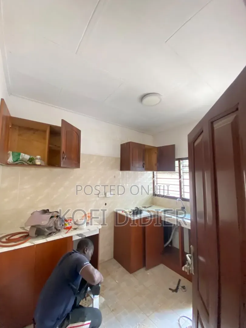 3bdrm House in Livewellrealestate, Bawaleshie for rent