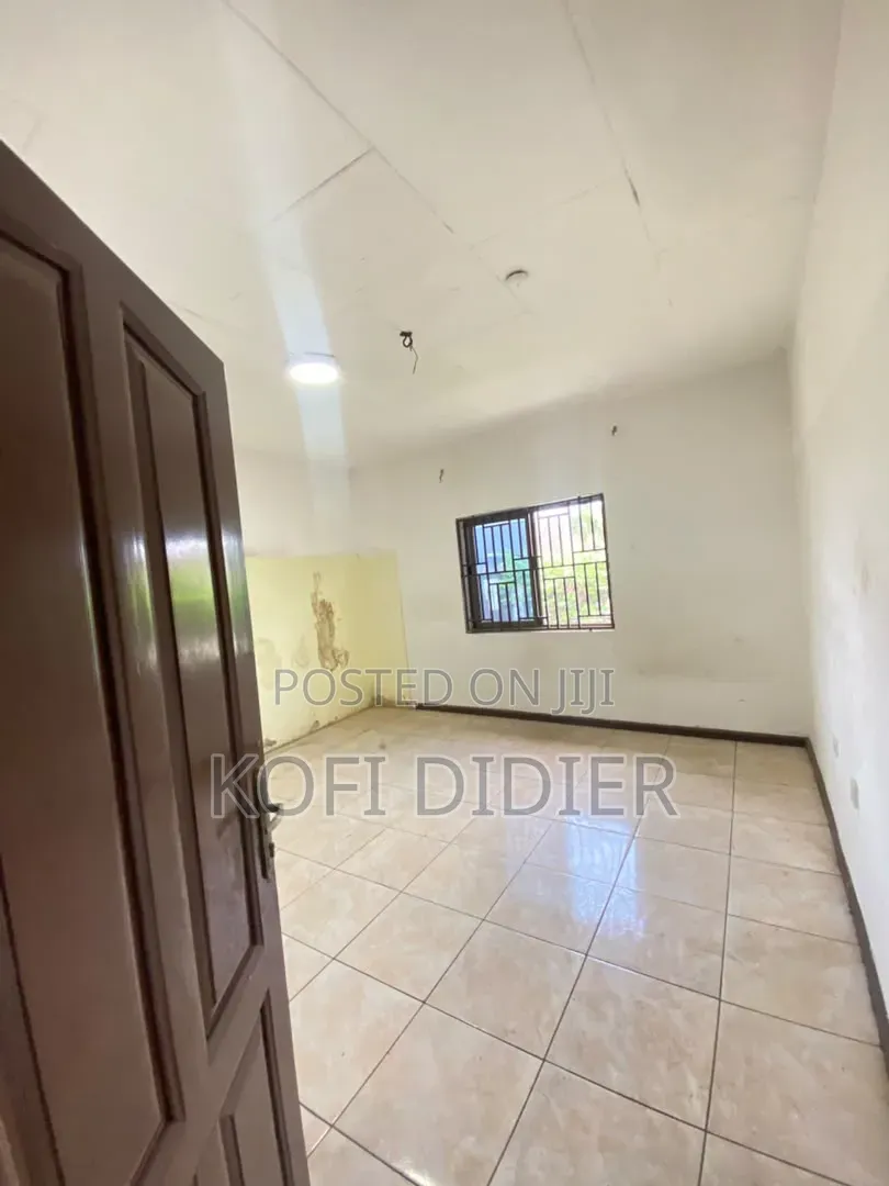 3bdrm House in Livewellrealestate, Bawaleshie for rent