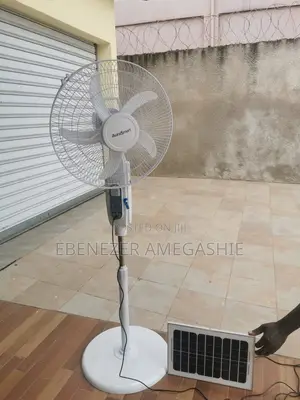 AuraSmart Solar + Chargeable Fan