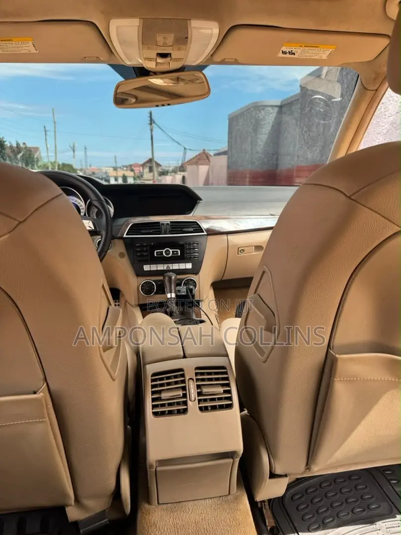Mercedes-Benz C250 2013 Black