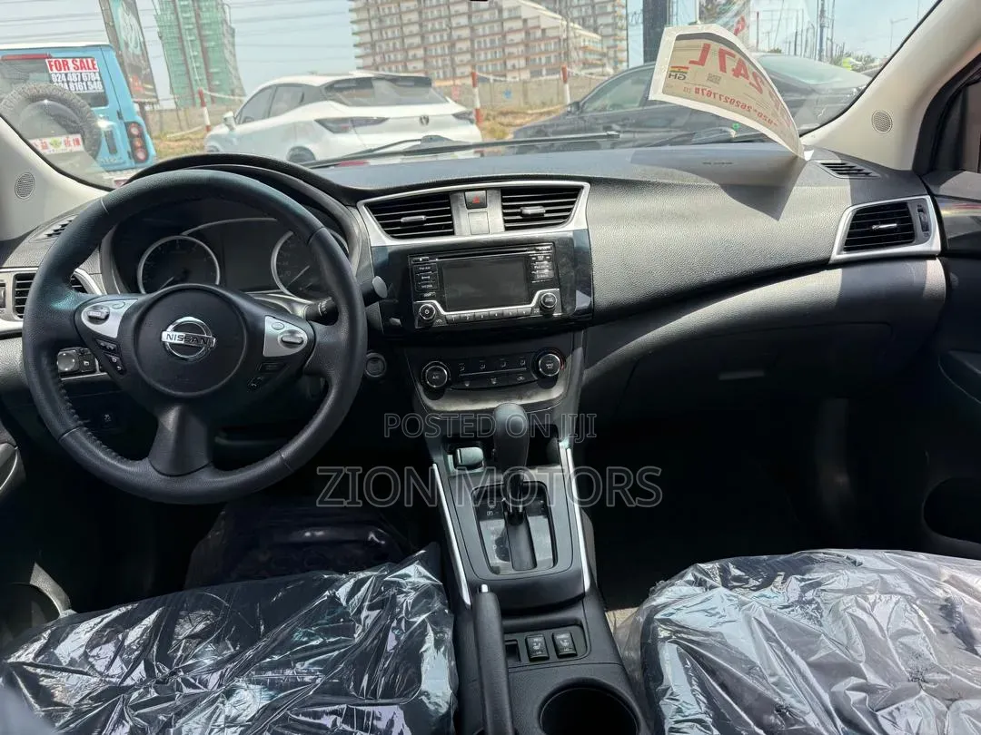 Nissan Sentra SV 2018 Gray
