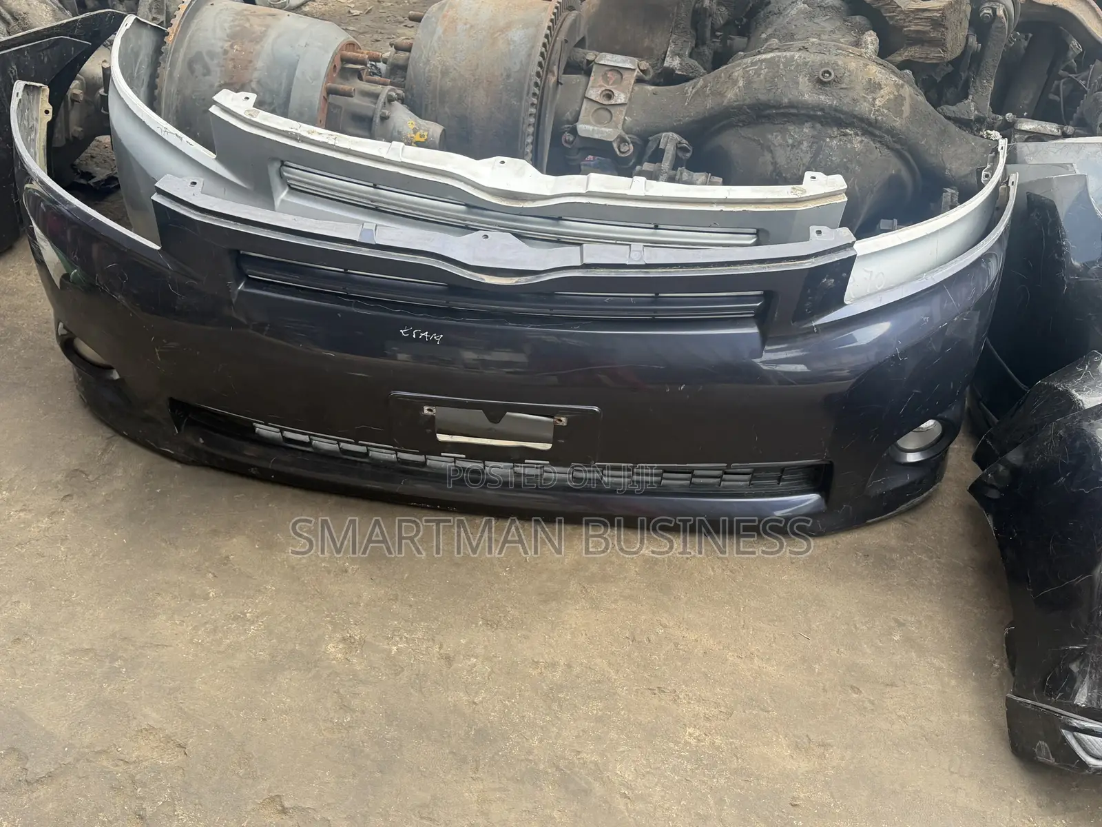 Voxy Front Bumper 2008 - 2010
