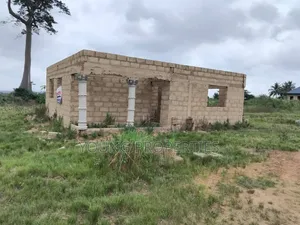 2bdrm House in Papase, Awutu Senya East Municipal for sale