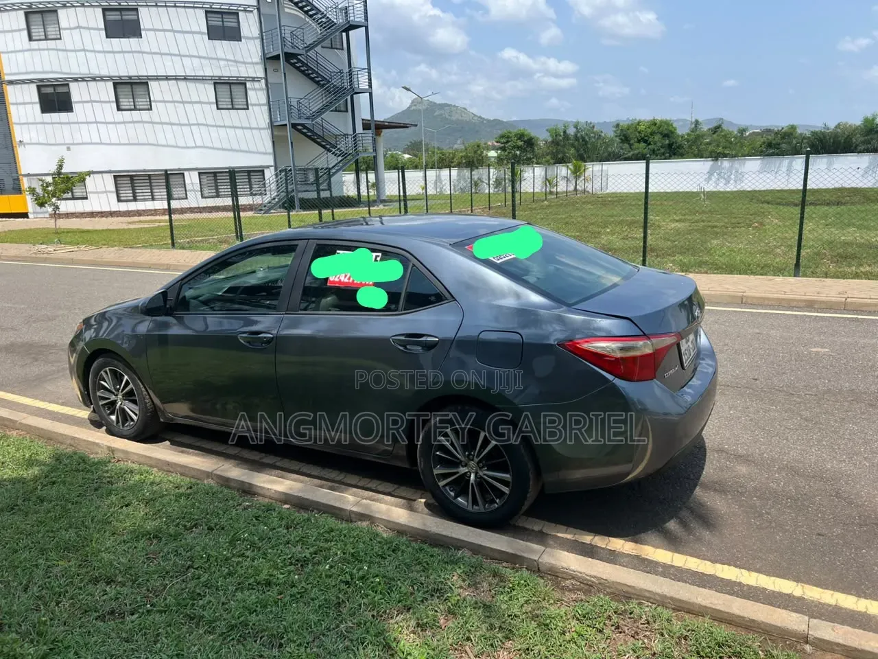 Toyota Corolla 2015 Gray