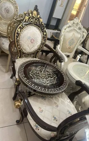 Royal Chair Frims Winds