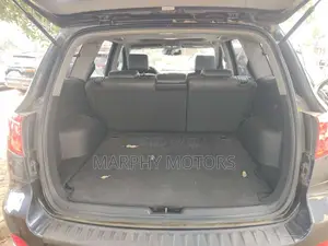 Hyundai Santa Fe 2012 Black