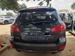 Hyundai Santa Fe 2012 Black