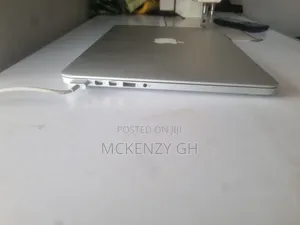 Laptop Apple MacBook Pro 2015 8GB Intel Core i5 SSD 128GB