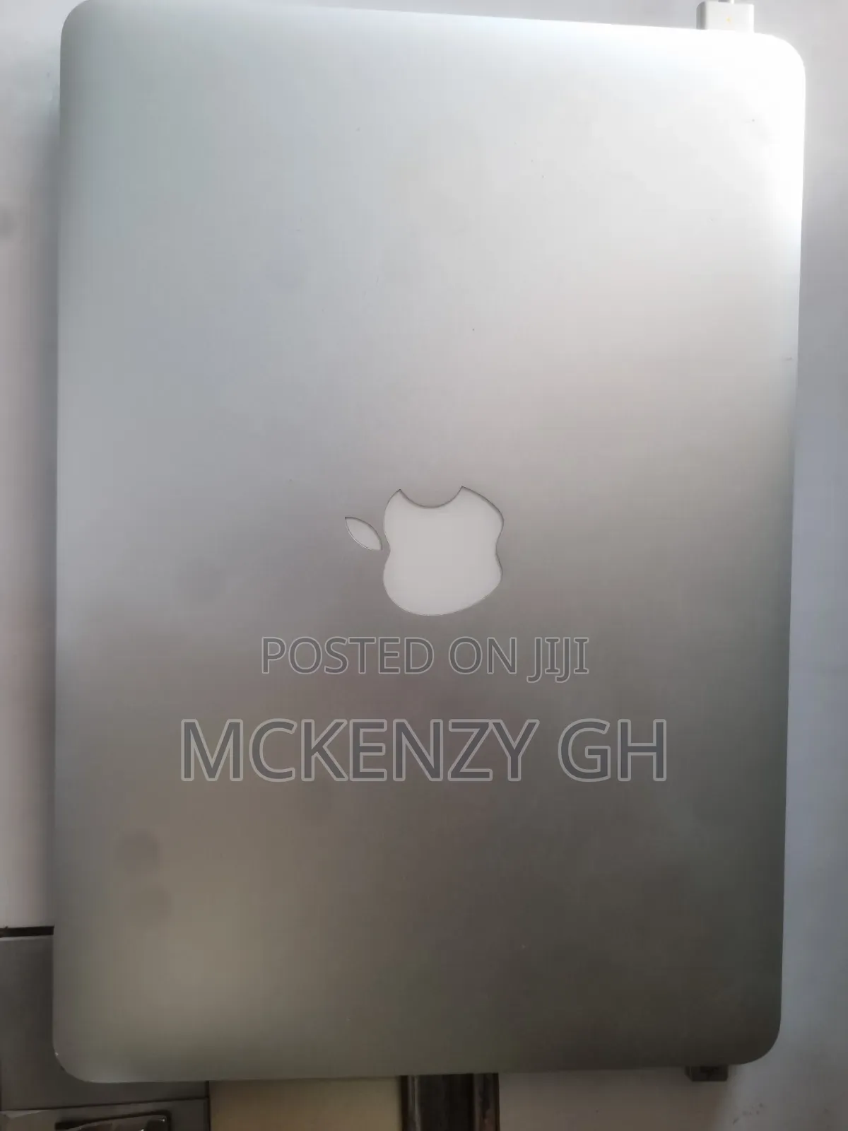 Laptop Apple MacBook Pro 2015 8GB Intel Core i5 SSD 128GB