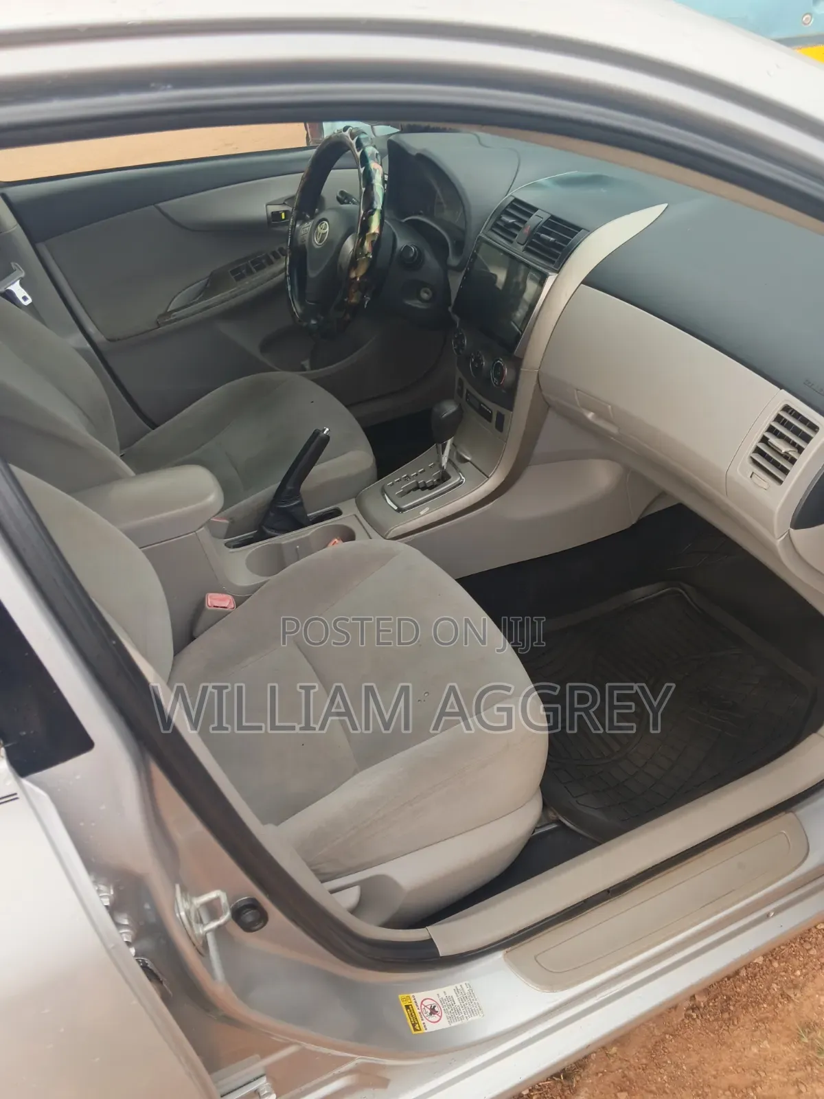 Toyota Corolla 2013 Silver
