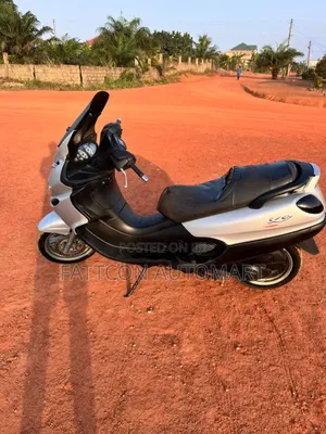 Piaggio Scooter 2009 Silver
