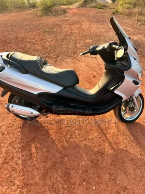 Piaggio Scooter 2009 Silver