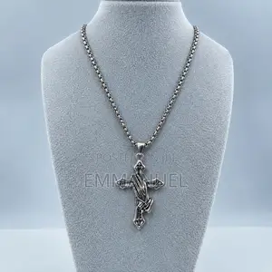 Trending Hip-Pop Chains and Pendants