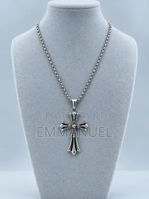 Trending Hip-Pop Chains and Pendants