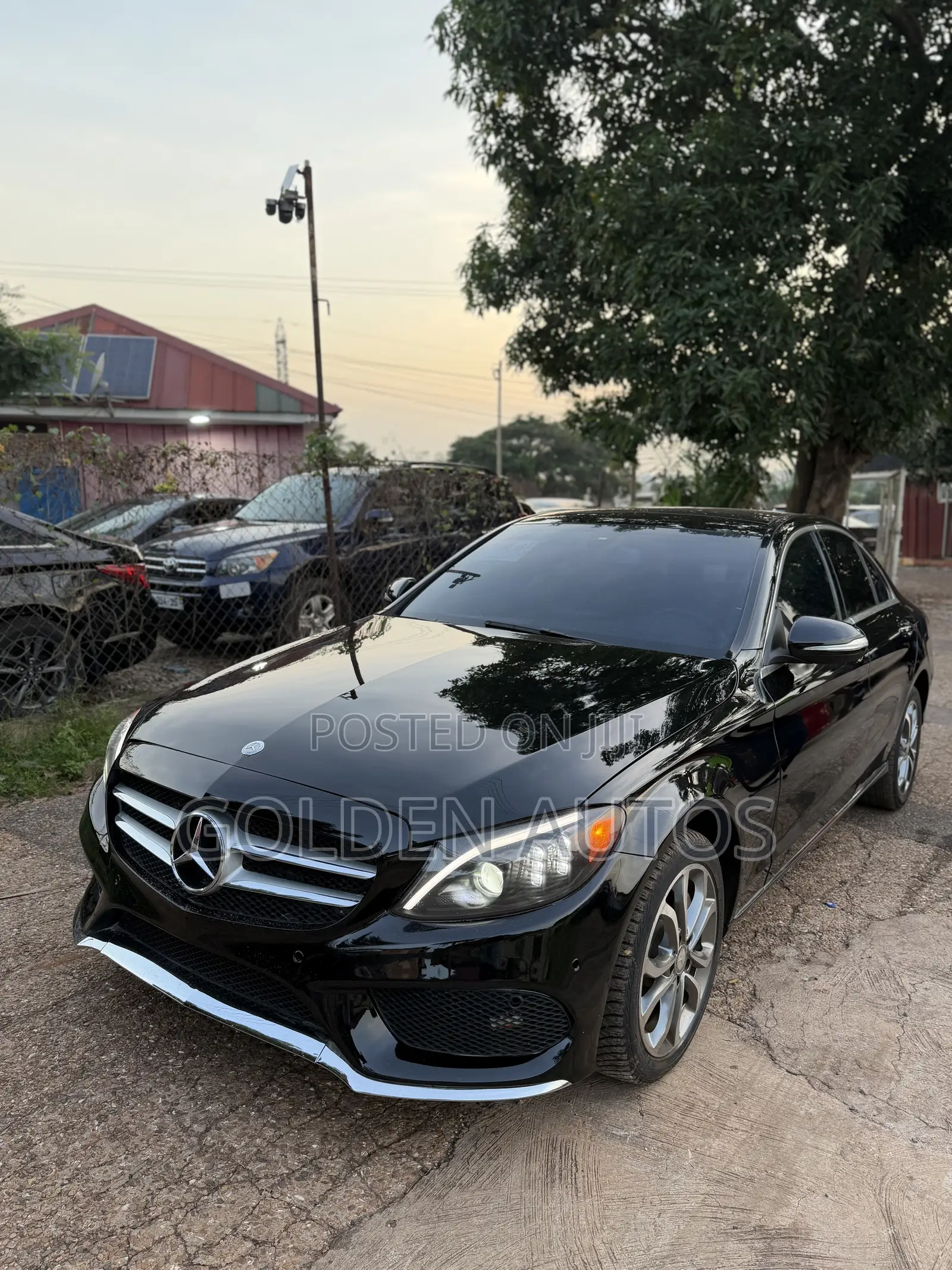 Mercedes-Benz C300 Sport 4Matic Sedan AWD (2.0L 4cyl 7A) 2017 Black