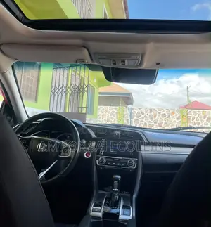 Honda Civic 2019 Red