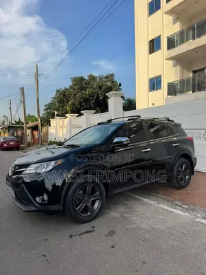 Toyota RAV4 XLE 4dr SUV AWD (2.5L 4cyl 6A) 2015 Brown