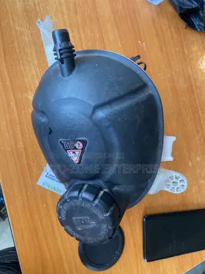 Mercedes Benz C-Class Coolant Reservoir Tank/Coolant Expansion Bottle