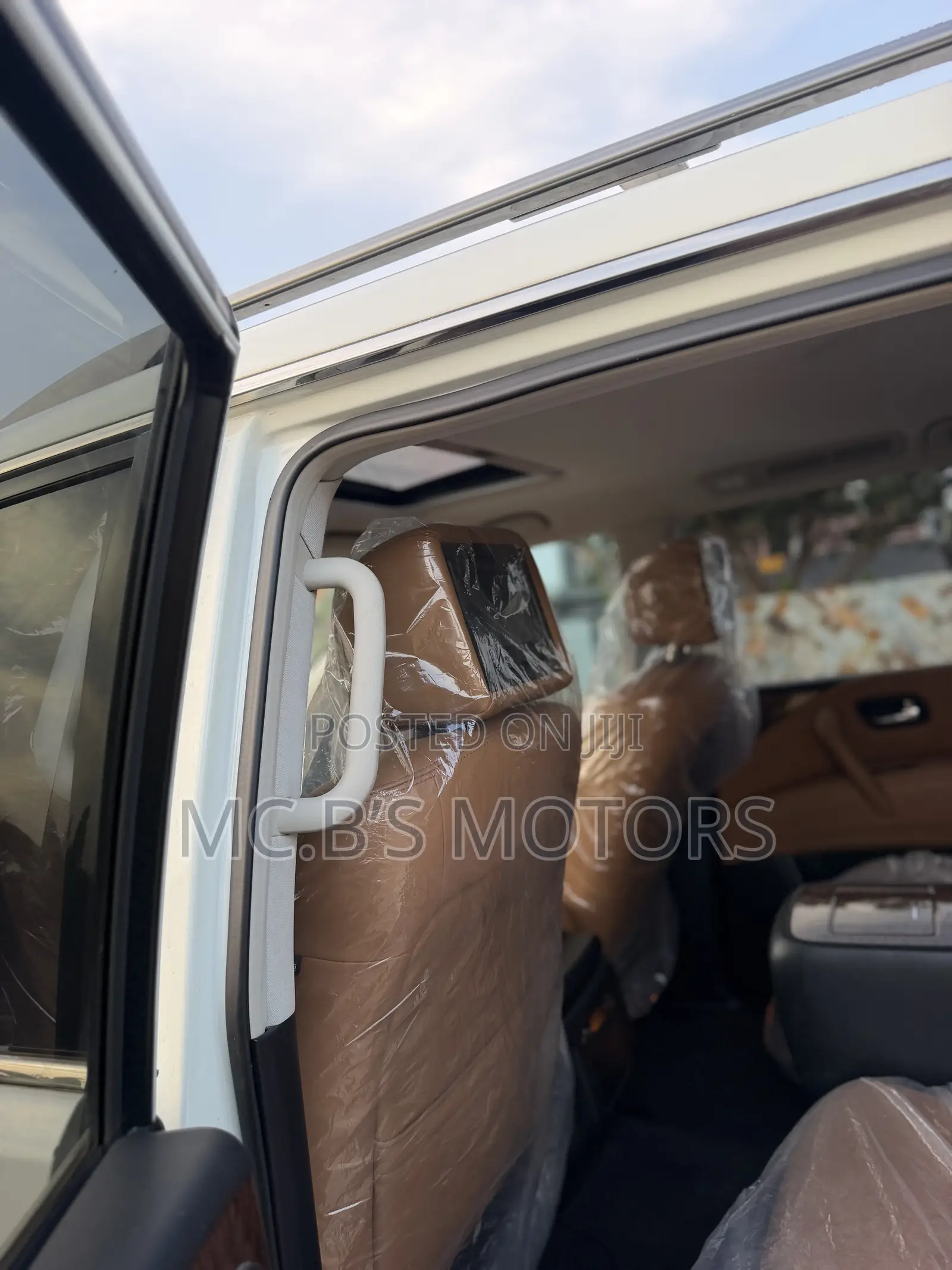 Nissan Patrol 2017 White