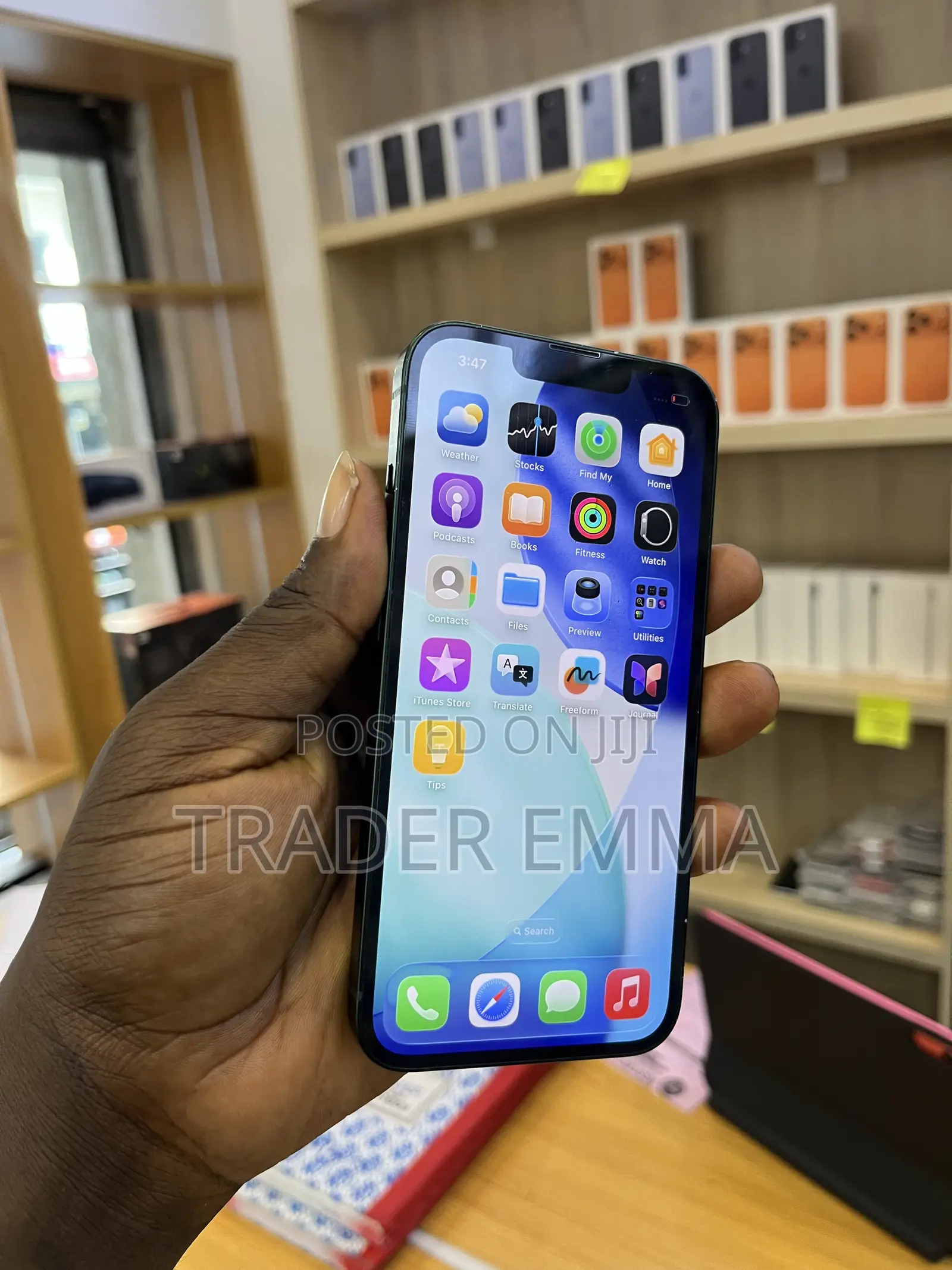 Apple iPhone 13 128 GB Green