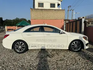 Mercedes-Benz CLA-Class CLA 250 4MATIC Sedan 2015 White