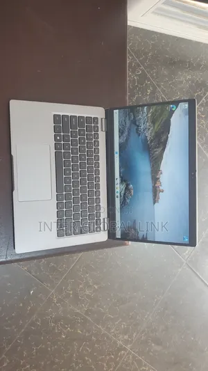Laptop Dell Latitude 5320 16GB Intel Core i5 SSD 256GB