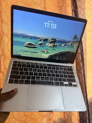 Laptop Apple MacBook Pro 2022 M2 16GB Apple M2 SSD 512GB