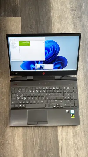 Laptop HP Omen 15 16GB Intel Core i5 HDD+SSD 1T