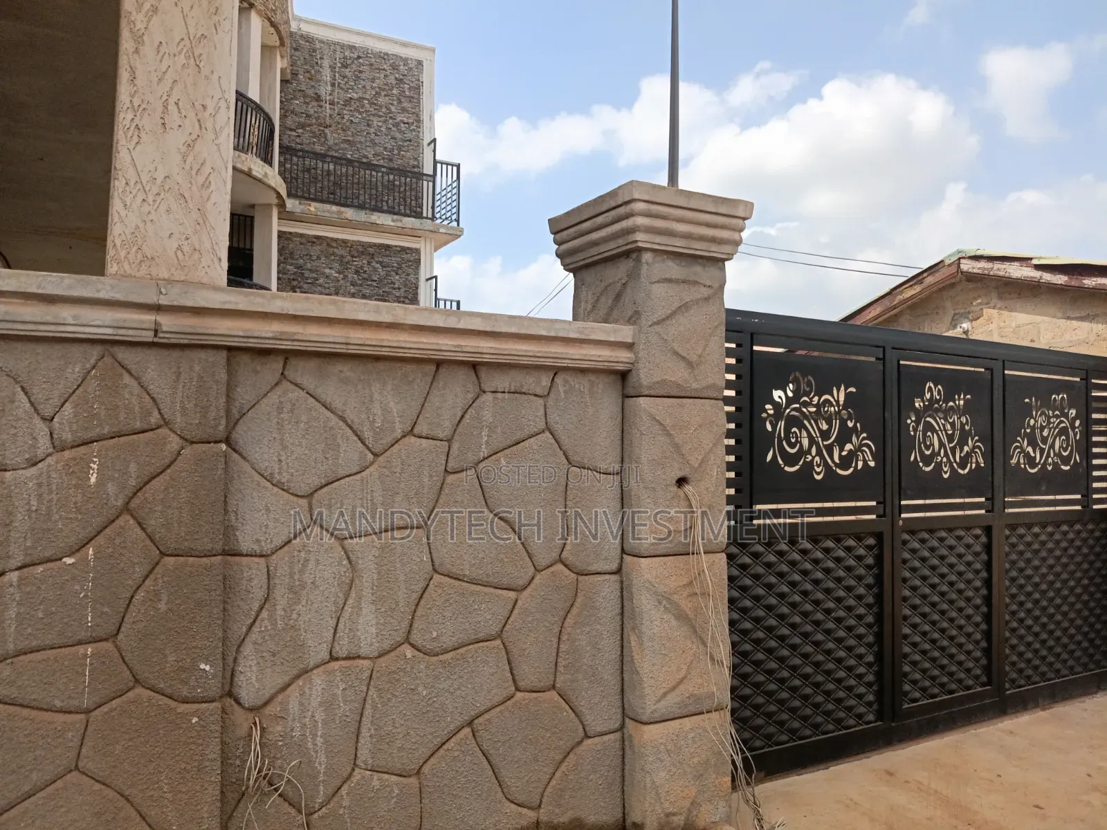 2bdrm Apartment in Lake Side Estate for rent