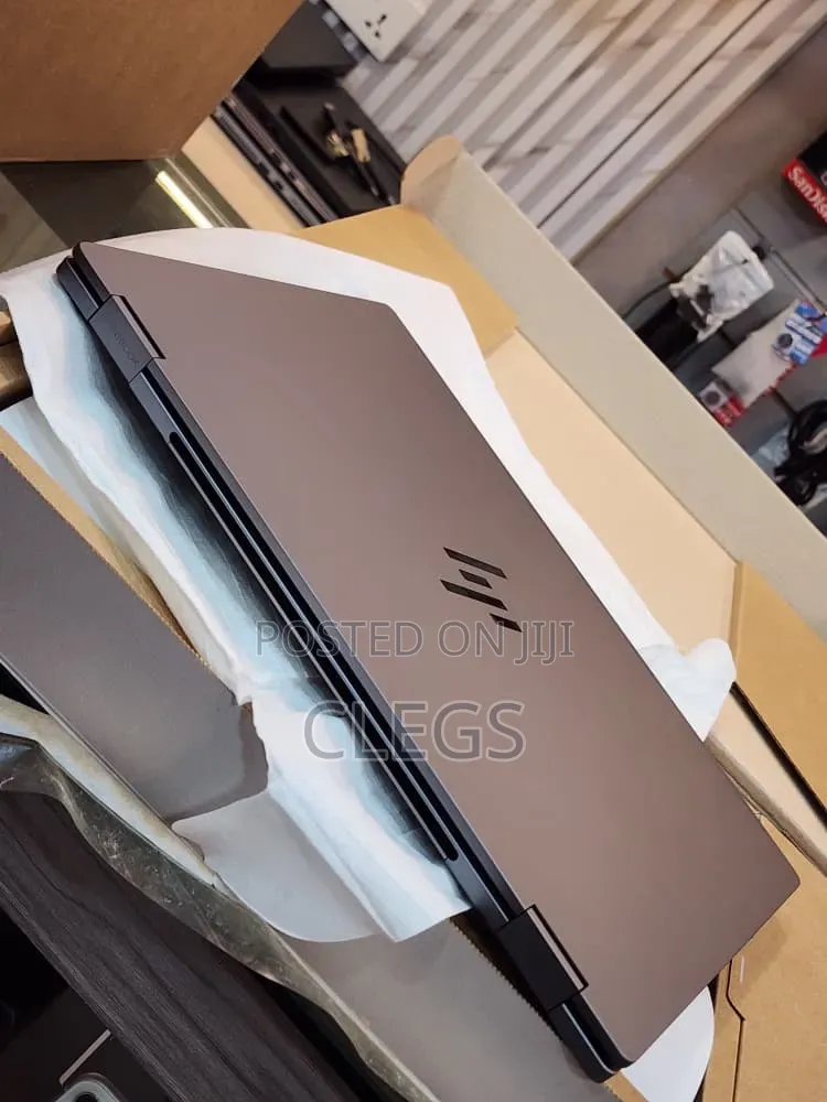 New Laptop HP OmniBook X Flip 16" 16GB SSD 512GB