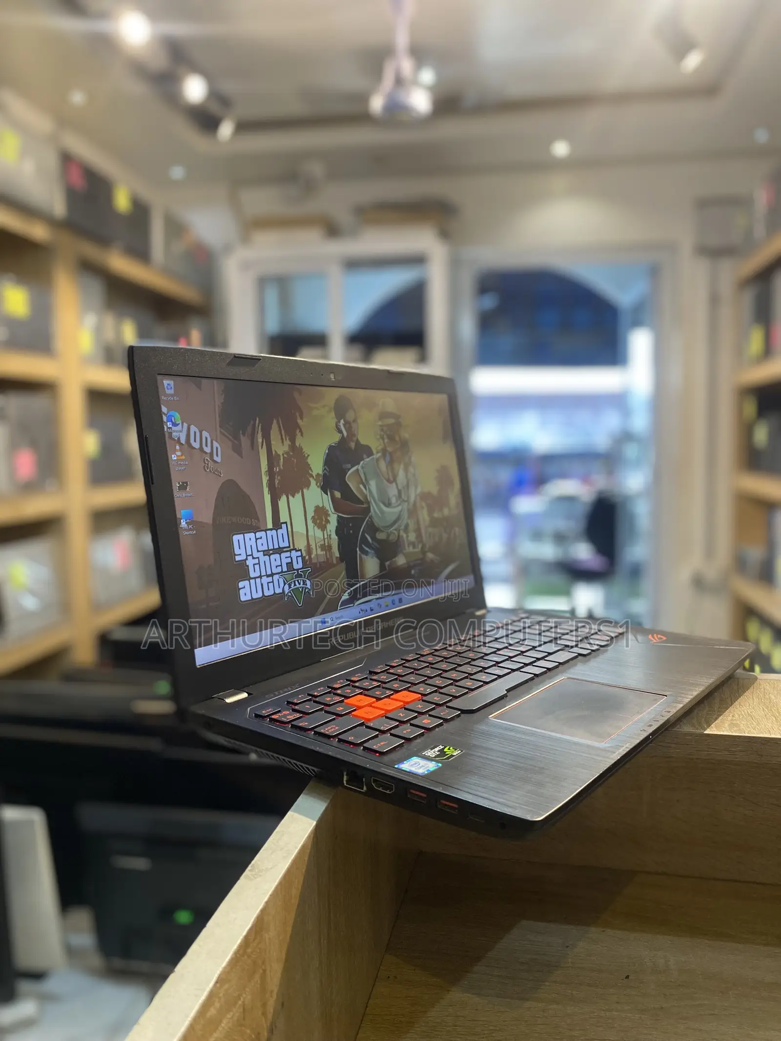 Laptop Asus ROG Strix GL503 16GB Intel Core i7 HDD+SSD 256GB