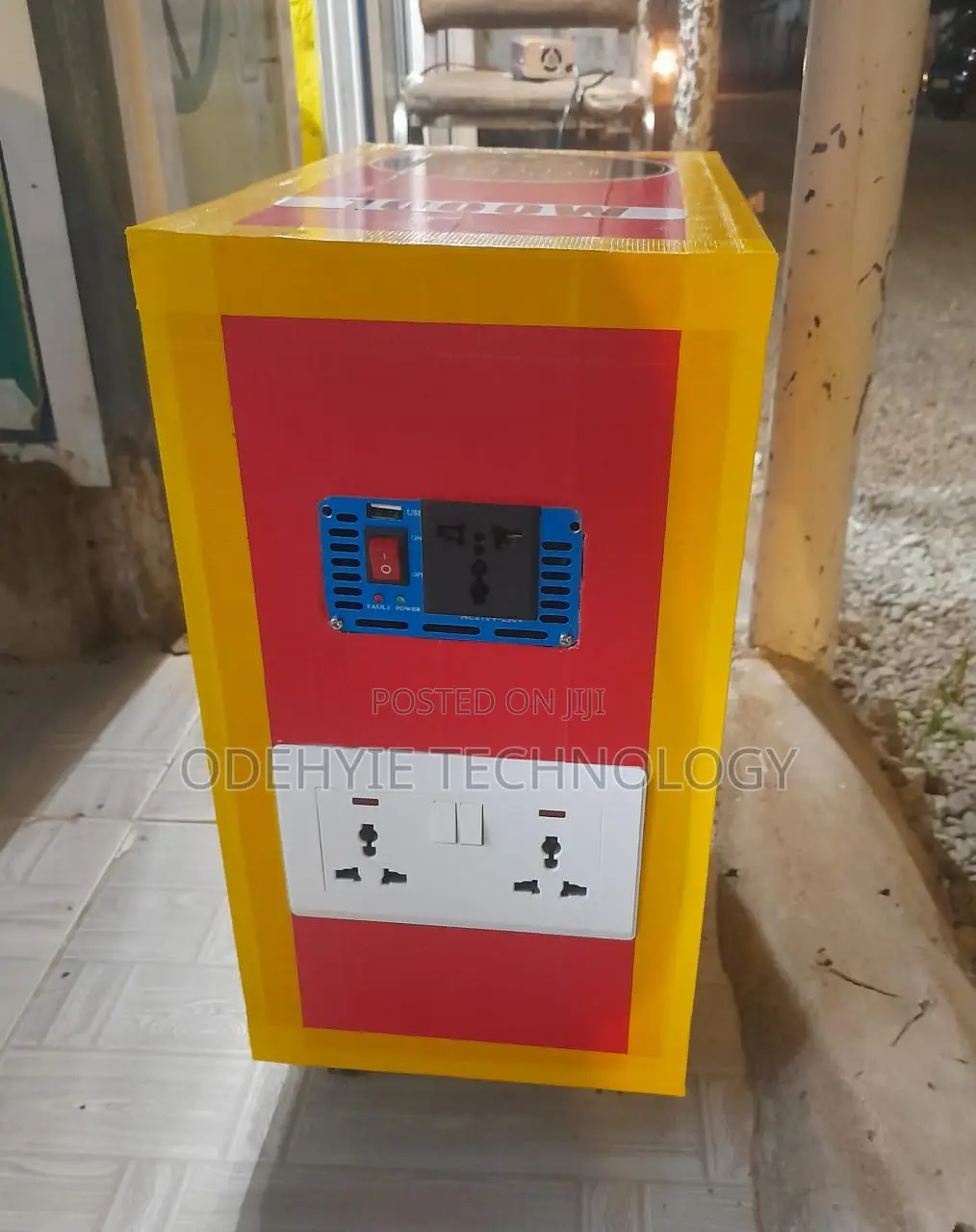 Portable Solar Generator
