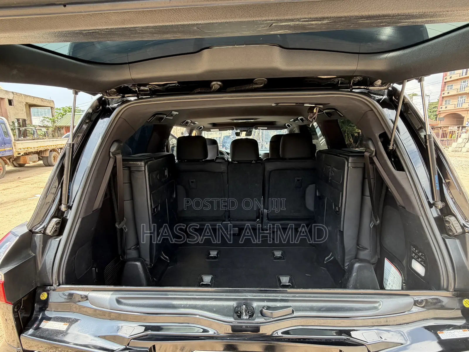 Lexus LX 570 AWD 2019 Black