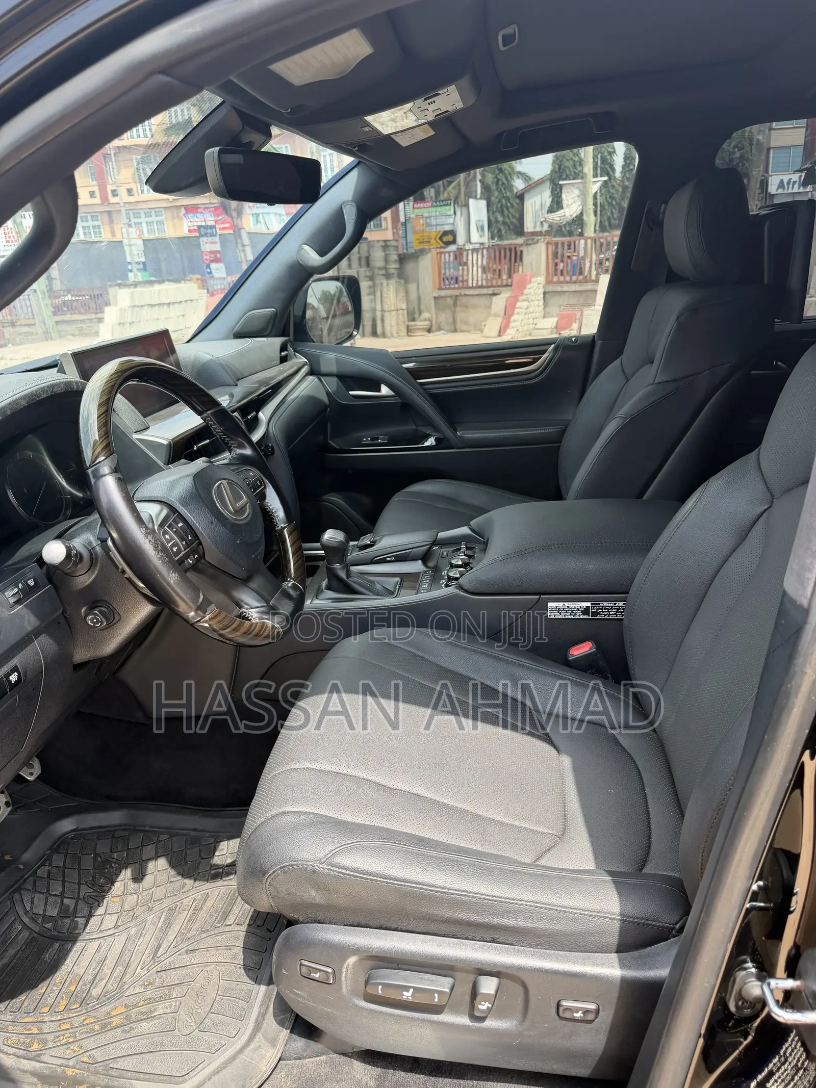 Lexus LX 570 AWD 2019 Black