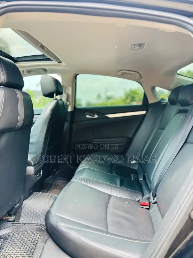Honda Civic Touring Sedan 2019 Black