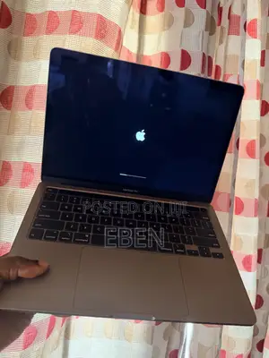 Laptop Apple MacBook Pro 2020 8GB Intel Core i5 SSD 256GB
