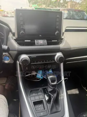 Toyota RAV4 XLE Premium AWD 2023 Black