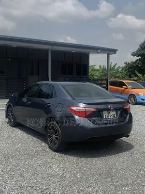 Toyota Corolla 2016 Gray