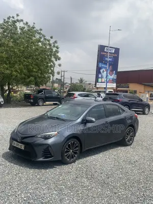 Toyota Corolla 2016 Gray