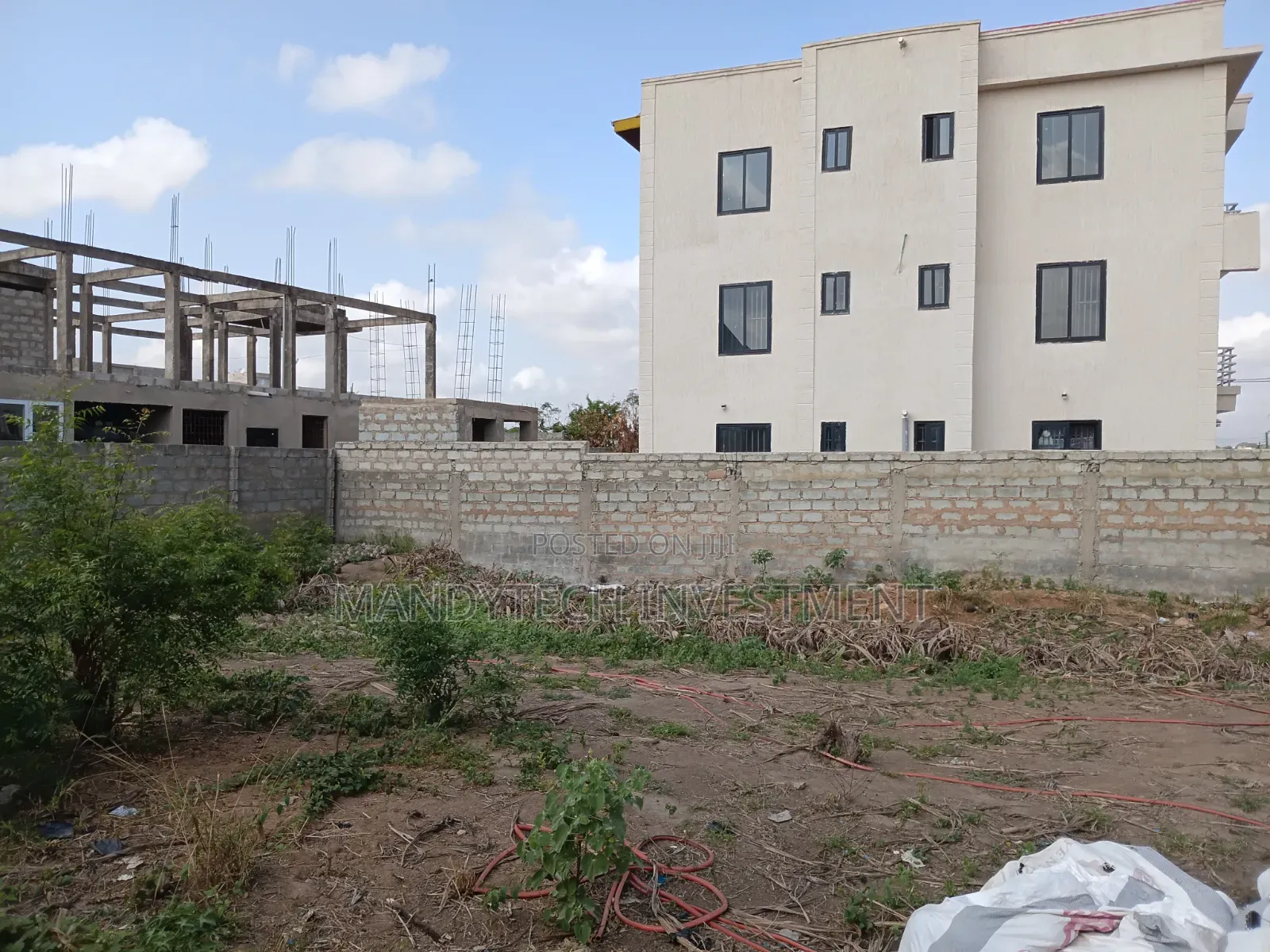 First-Class Residential Land Lakeside Com.9